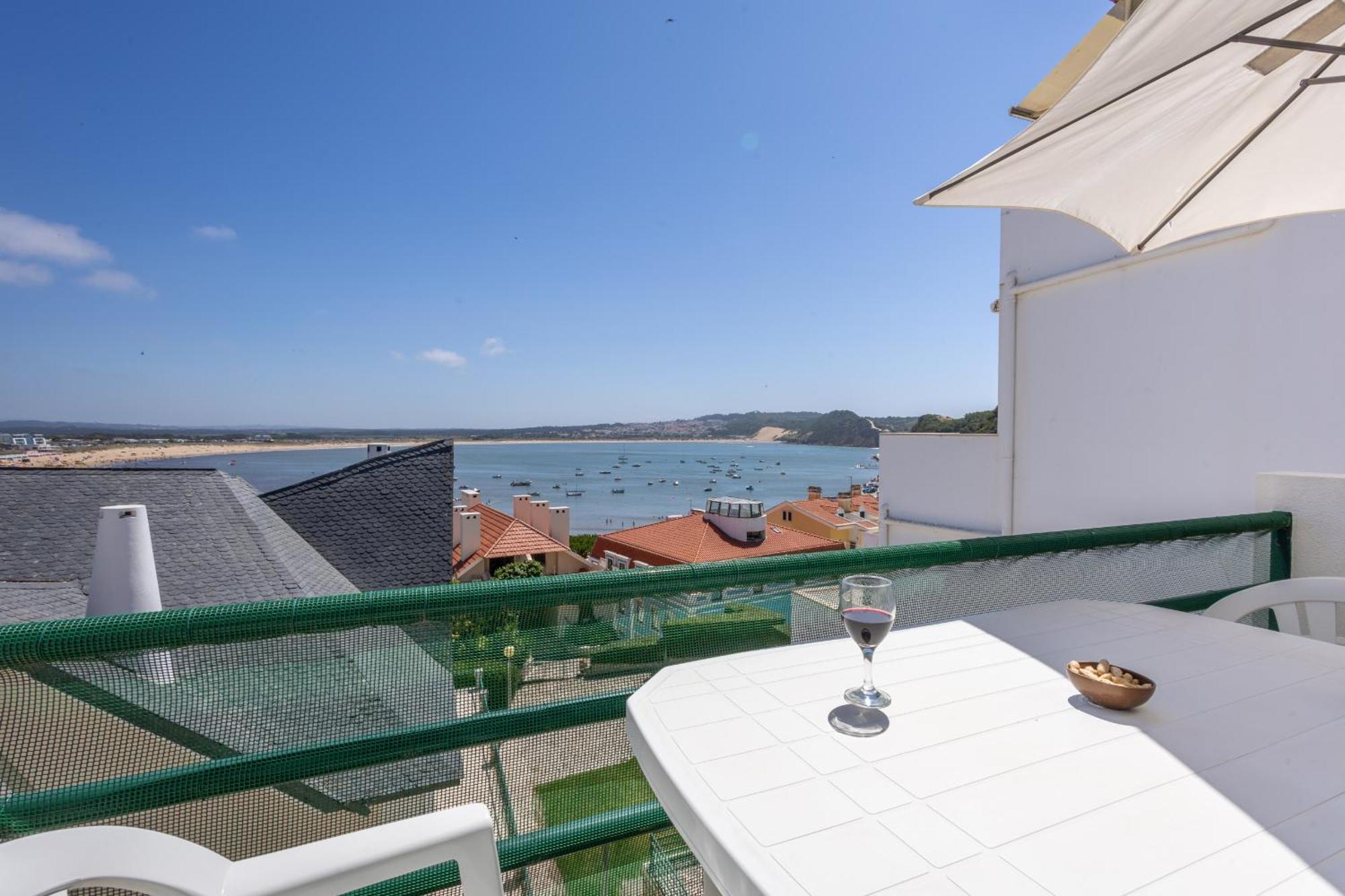 Appartamento Concha Mar Com Vista Sobre A Baia São Martinho do Porto Esterno foto